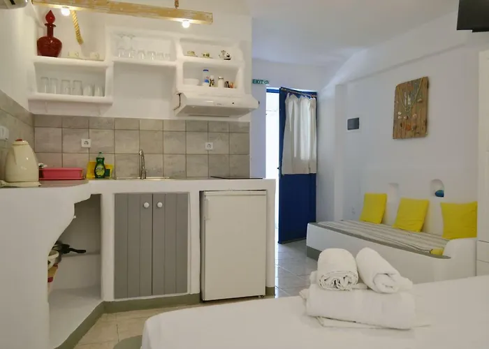 Апартаменты Paleochori (adults Only)